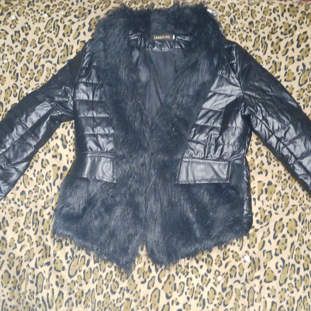 Lanshifei Women's Black Fun Faux Fur Jacket Chinese Size XXXL / USA Size Large